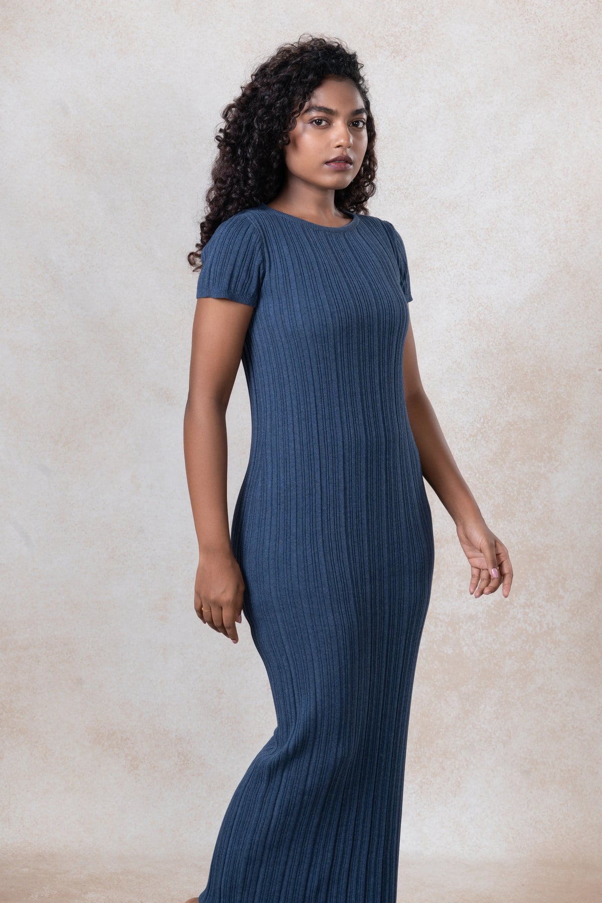 Ribbed Short Sleeve Midi Dress