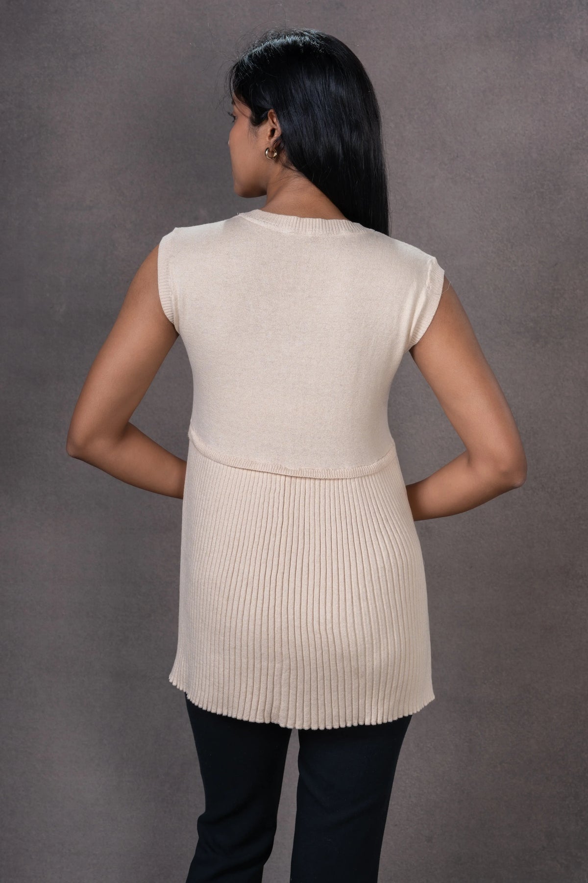 Sleeveless Pleated Knit Top