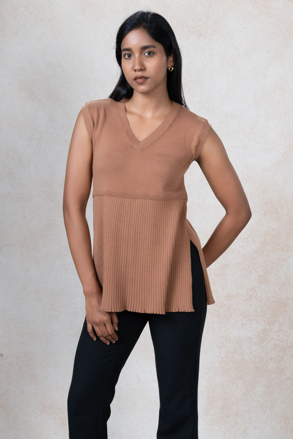 Sleeveless Pleated Knit Top