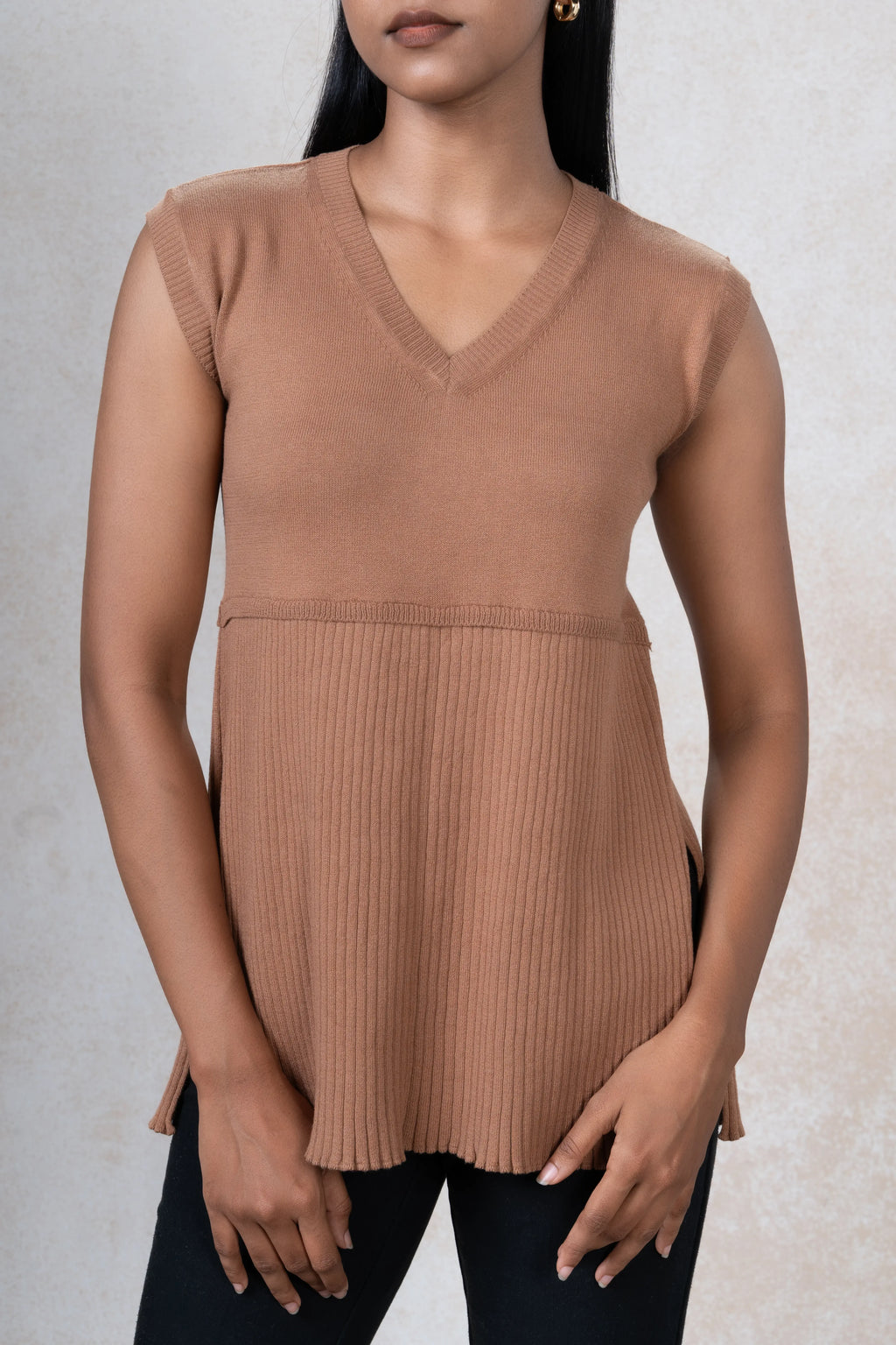 Sleeveless Pleated Knit Top